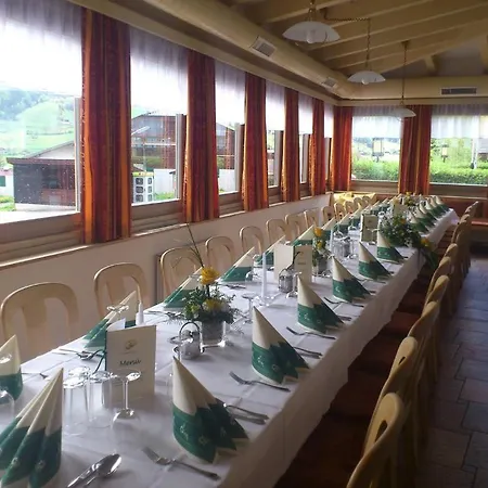 מלון Hohe Tauern 3*