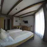 Otel Hohe Tauern 3*